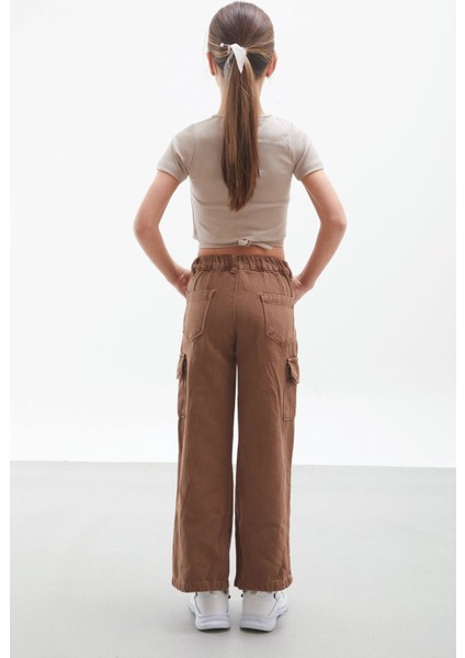 Kahverengi Kargo Cepli Geniş Paça Kız Çocuk Jean Pantolon 18116 indirimleri