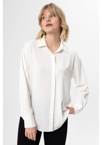 Kadın Gizli Düğmeli Uzun Kol Gömlek fırsatları