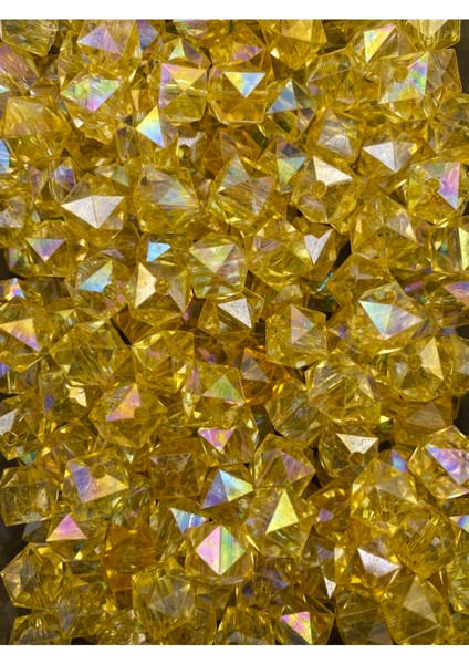 100GR 12MM Janjanlı Sarı Renk Küp,kübik Model Akrilik Boncuk,takı ,çanta Boncuğu (100GR,~110 Adet) fırsatları