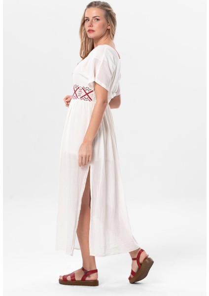 Kısa Kol Köy Bezi Yaka ve Bel Nakış Detaylı Karya Kısa Yazlık Elbise Krem Krm fırsatları