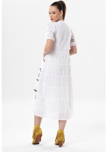 Kısa Kol Vual Nakışlı V Yaka Reyhan Uzun Yazlık Otantik Elbise Beyaz Byz fiyatları
