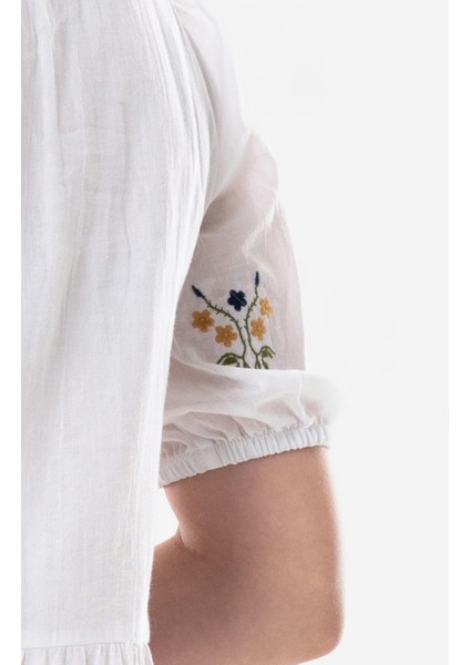 Kısa Kol Vual Nakışlı V Yaka Reyhan Uzun Yazlık Otantik Elbise Beyaz Byz fırsatları