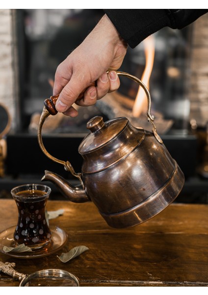 Bakır Demlik Modern Model Ahşamp Kulp Oksit Renk