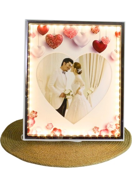 LED Işıklı Kalpli Fotoğraf Çerçevesi Beyaz 26*31 fiyatları
