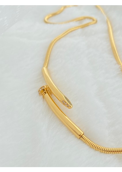 Çivi Tasarım Gold Çelik Kolye modelleri
