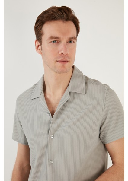 Apaş Yaka Kısa Kollu Regular Fit Gömlek Erkek Gömlek Cf24S115882