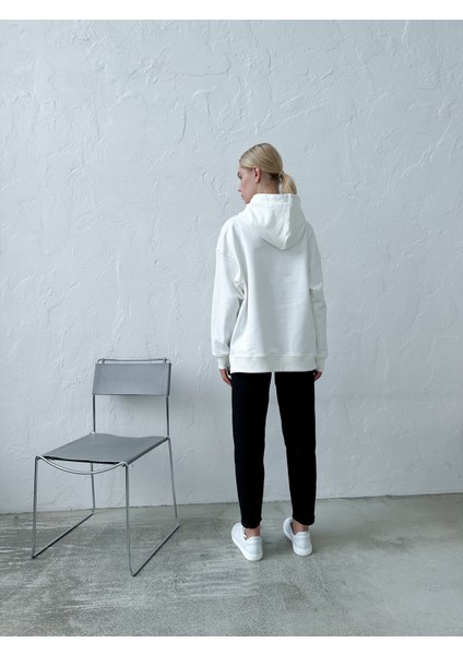 Kapüşonlu Oversize Sweatshirt indirimleri