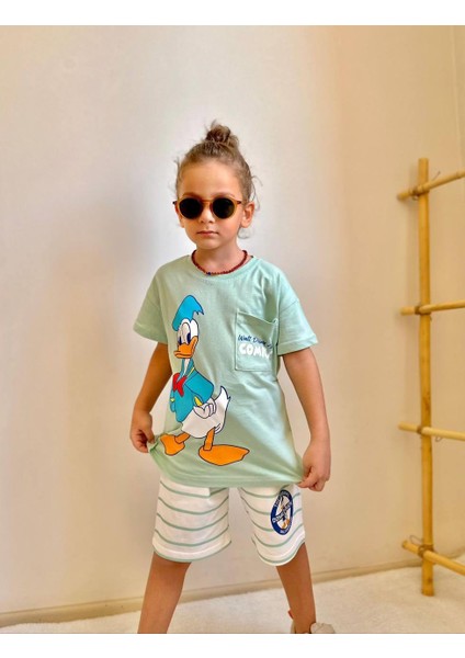 Yigit Butik Donald Duck Baskılı Erkek Çocuk Takım modelleri