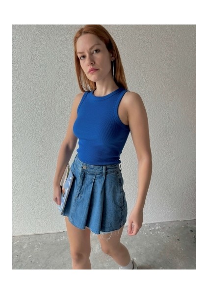 Kadın Halter Yaka Kolsuz Örme Fitilli Crop Bluz