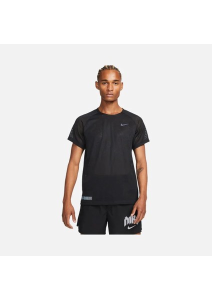 Dri-Fit Adv Run Division Techknit Running Short-Sleeve Erkek Spor T-Shirt DX0853