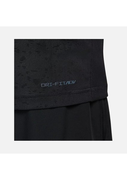 Dri-Fit Adv Run Division Techknit Running Short-Sleeve Erkek Spor T-Shirt DX0853