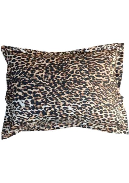 Leopar Desenli Volanlı Yastık Kılıfı 50*70 cm %100 Pamuklu
