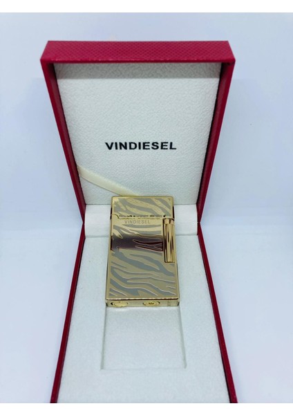 Vındıesel Dupond Model Altın Sarı Işlemeli Çakmak 909117