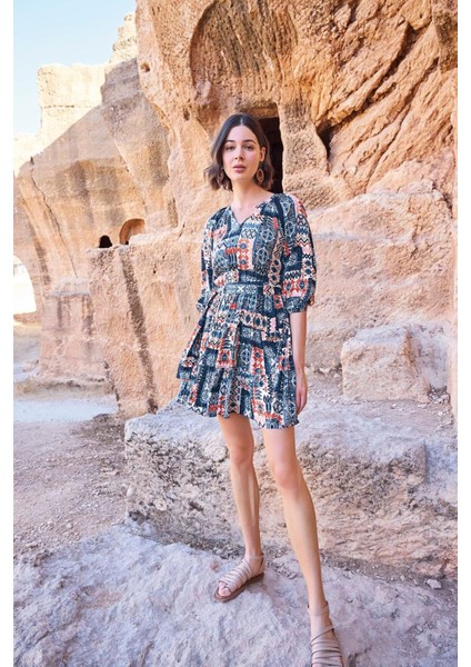 23064 Kadın Etnik Desen Truvakar Kol V Yaka Elbise-Lacivert fiyatları