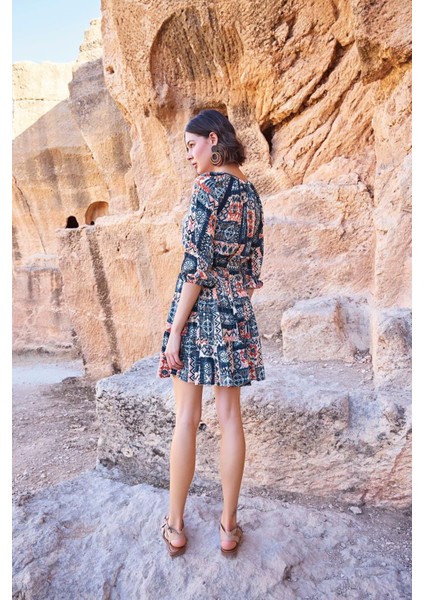 23064 Kadın Etnik Desen Truvakar Kol V Yaka Elbise-Lacivert modelleri