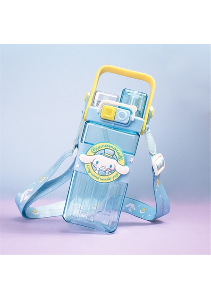 Yeni Sanrio Çocuk Su Bardağı, Pipetli Bardak, Tritan Malzemeden Su Bardağı, Kare Bardak, Portatif Bardak, Karikatür Bardak, Mavi Büyük Kafalı Tarçınlı Köpek #570ML (Yurt Dışından)
