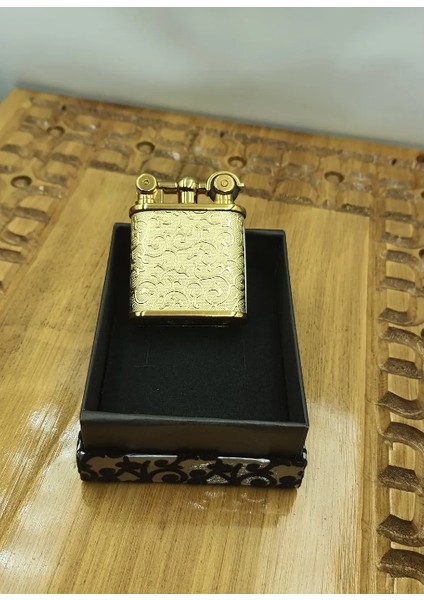 Kabartma Motifli Şık Desenli Kaliteli Gazlı Gold Renk Çakmak fiyatları