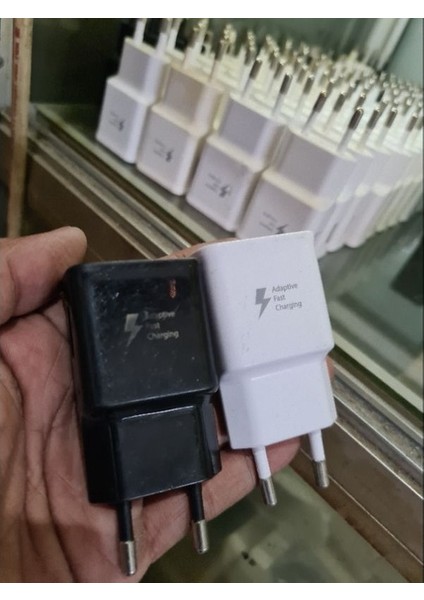 Kullanılan Adaptör Orı %100 Samsung Fast Charge (Yurt Dışından) fiyatları