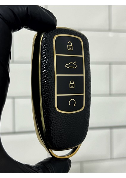 Chery Tiggo 8 Pro Smart Anahtar Kılıfı Siyah Gold