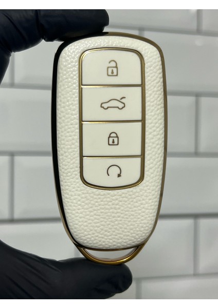 Chery Tiggo 8 Pro Smart Anahtar Kılıfı Beyaz Gold modelleri