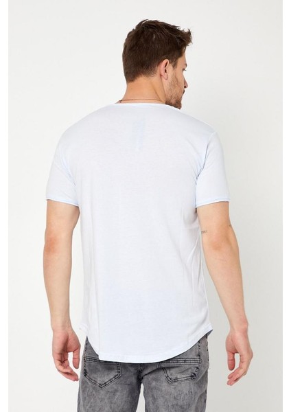 Erkek Kırmızı Oval Etek Geniş Yaka %100 Pamuk Kısa Kollu T-Shirt