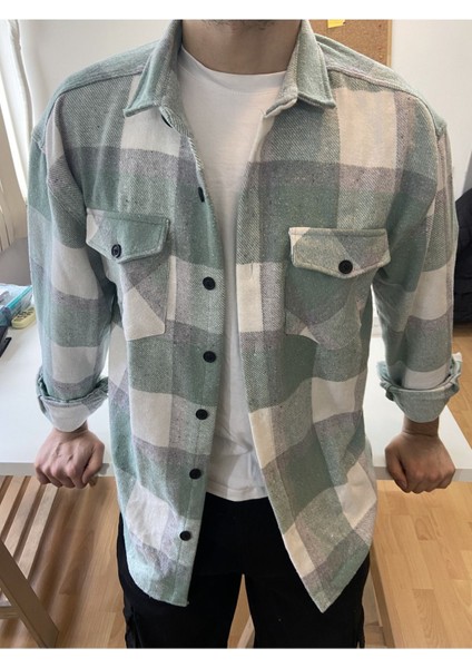Kırık Beyaz Erkek Slim Fit Düğmeli Yaka Çift Cepli Düz Oduncu Gömlek fiyatları