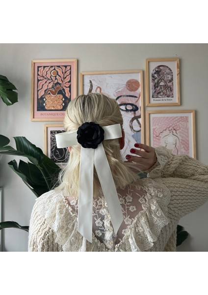 Beyaz Siyah Çiçekli Otomatik Toka