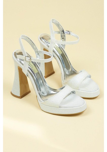 Simli File Tek Bant Platform Topuklu Beyaz modelleri