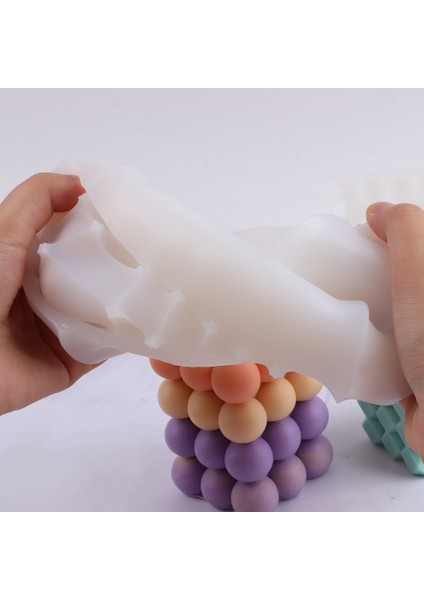 C12 Stili Yenı Büyük Geometrik Küp Mum Kalıbı Dıy Piramit Rubik Soya Balmumu Mum Kalıpları El Yapımı Kek Pişirme Araçları Sabun Formu Zanaat Aroma Kalıp (Yurt Dışından) fırsatları