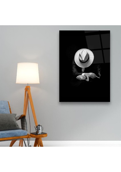 Şapkalı Adam Dikey Cam Tablo fırsatları