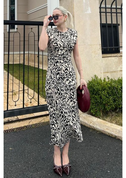 Krem Bisiklet Yaka Desenli Elbise MG2027 fiyatları