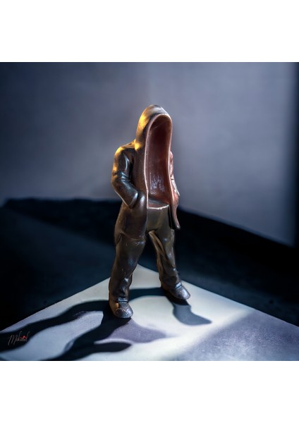 El yapımı hayalet heykeli – bronz renkli, benzersiz masa sanatı eseri - Mükemel Özgün Tasarım modelleri