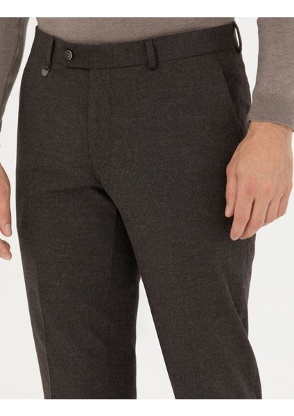 Erkek Kahverengi Slim Fit Kumaş Pantolon 50260475-VR029 indirimleri