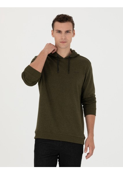 Erkek Haki Regular Fit Kapüşonlu Sweatshirt 50273895-VR027