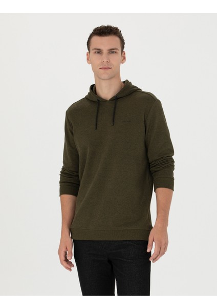 Erkek Haki Regular Fit Kapüşonlu Sweatshirt 50273895-VR027