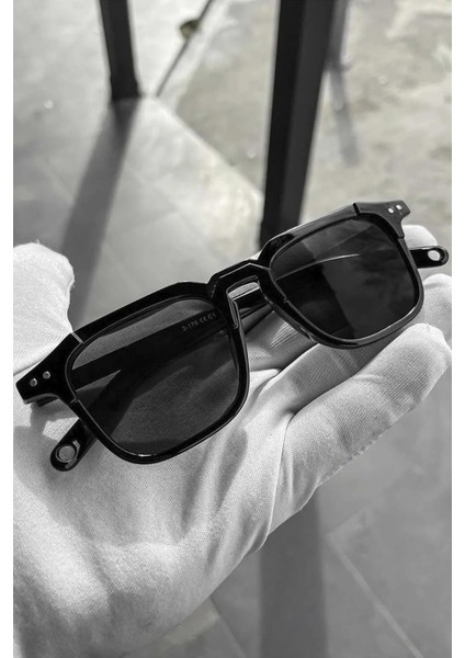 Unisex Model Güneş Gözlüğü fırsatları