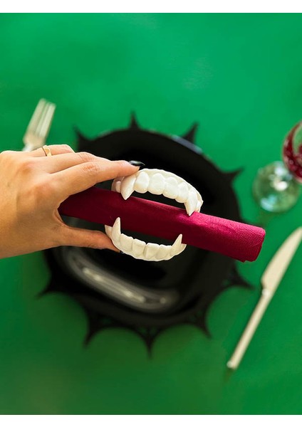 Vampir Dişi Figürlü Peçete Halkası 2'li - Drakula Softa Dekoru - Bioplastik