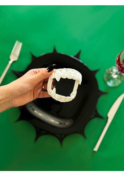 Vampir Dişi Figürlü Peçete Halkası 2'li - Drakula Softa Dekoru - Bioplastik