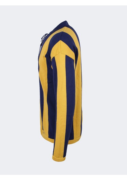 Çubuklu Bağcıklı Yaka Triko Forma