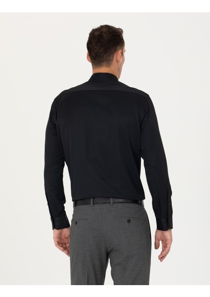 Erkek Siyah Regular Fit Uzun Kollu Basic Gömlek 50277764-VR046