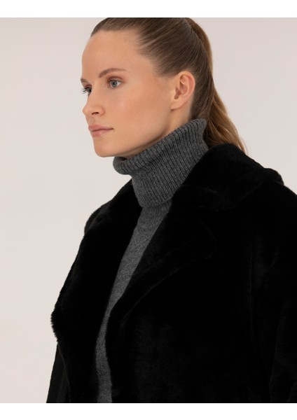 Kadın Siyah Oversize Kaban 50259463-VR046 fiyatları