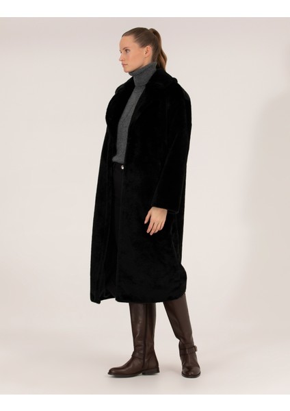 Kadın Siyah Oversize Kaban 50259463-VR046 modelleri