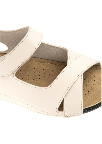 Flores 32240-002 Anatomik Taban Kadın Sandalet Bej 36-40 modelleri