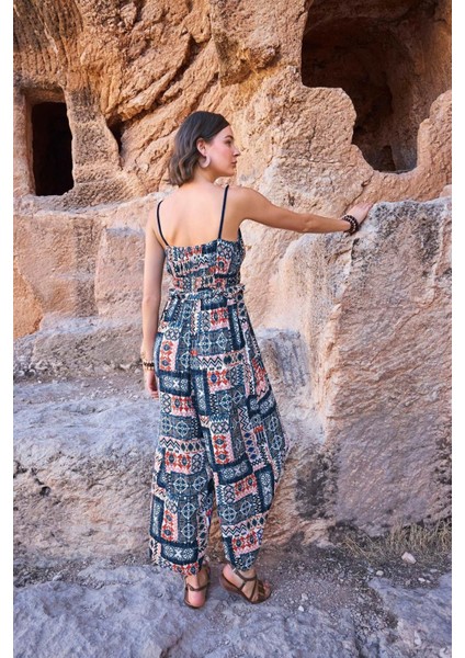 23065 Kadın Etnik Desen Ip Askılı Tulum-Lacivert indirimleri