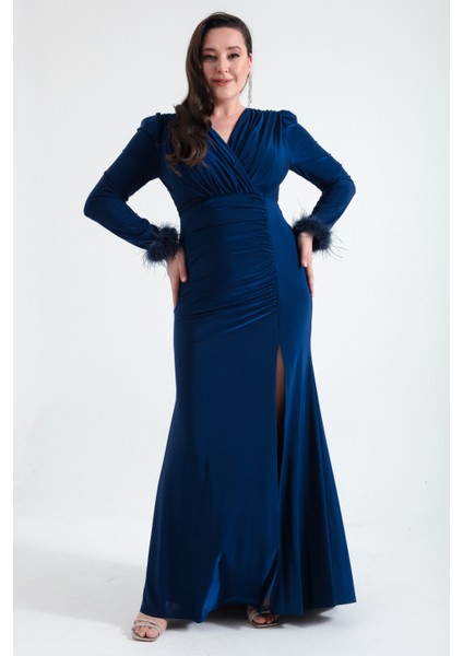 Kadın Lacivert Kruvaze Yakalı Kolları Tüylü Yırtmaçlı Büyük Beden Abiye fiyatları