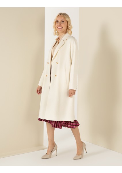 Kadın Krem Oversize Kaşe Kaban 50260558-VR071 fırsatları
