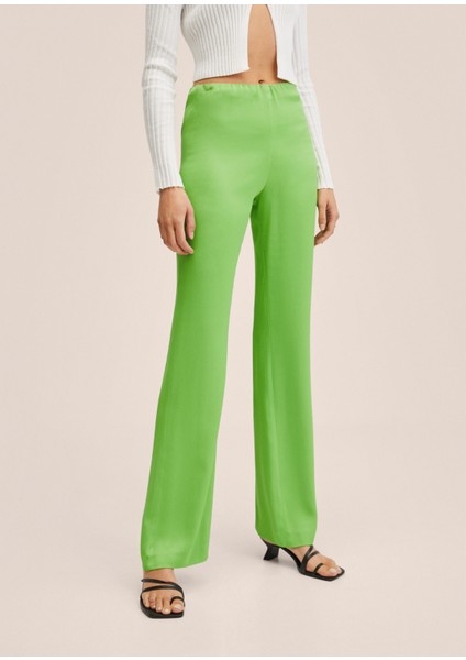 Dökümlü Düz Kesim Pantolon