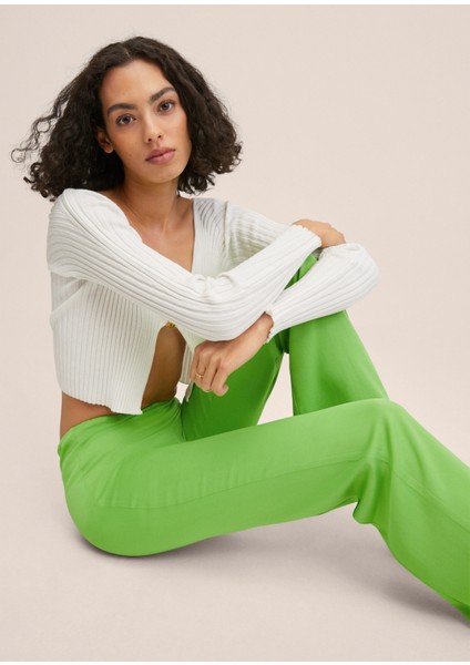 Dökümlü Düz Kesim Pantolon modelleri