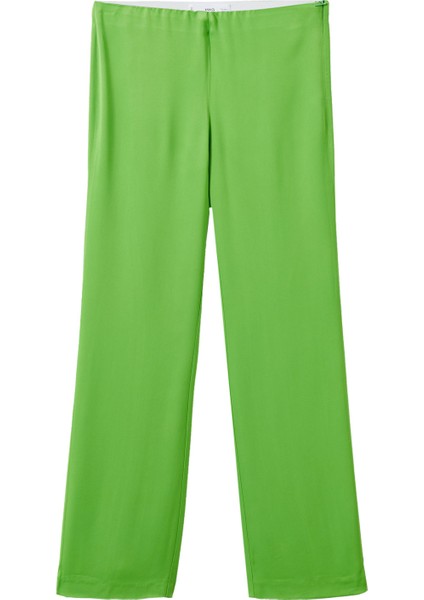 Dökümlü Düz Kesim Pantolon