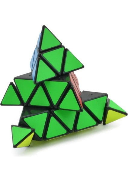 Çoklu Renk Stili Piramit Küp Siyahstickerless Sihirli Küp 95*95*95MM Piramit Küp 4x4 Bulmaca Piramit Küp Çocuklar Için Özel Oyuncaklar (Yurt Dışından) fırsatları